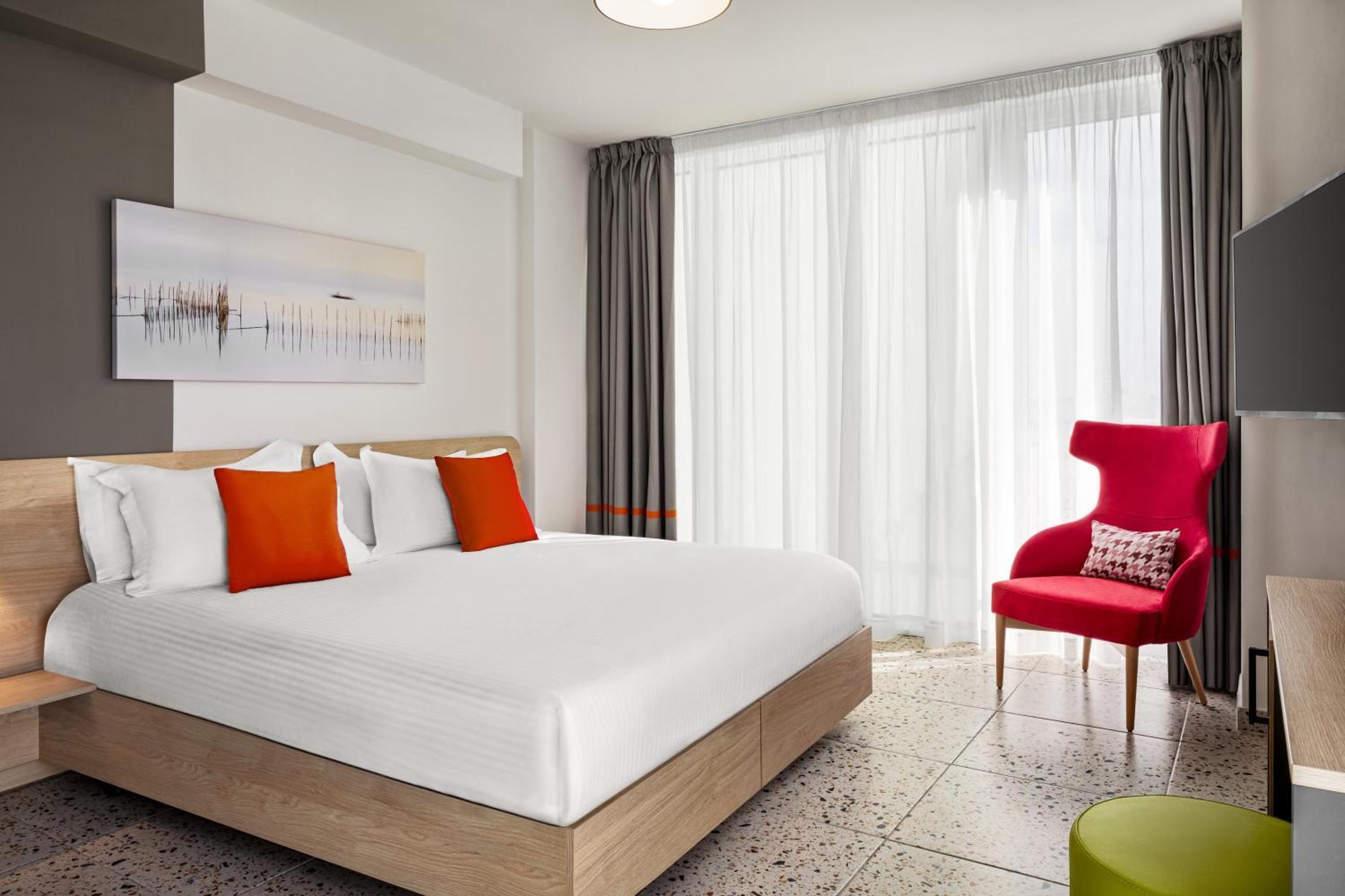 Quadro Hotel, Trademark Collection By Wyndham سانت جوليان المظهر الخارجي الصورة